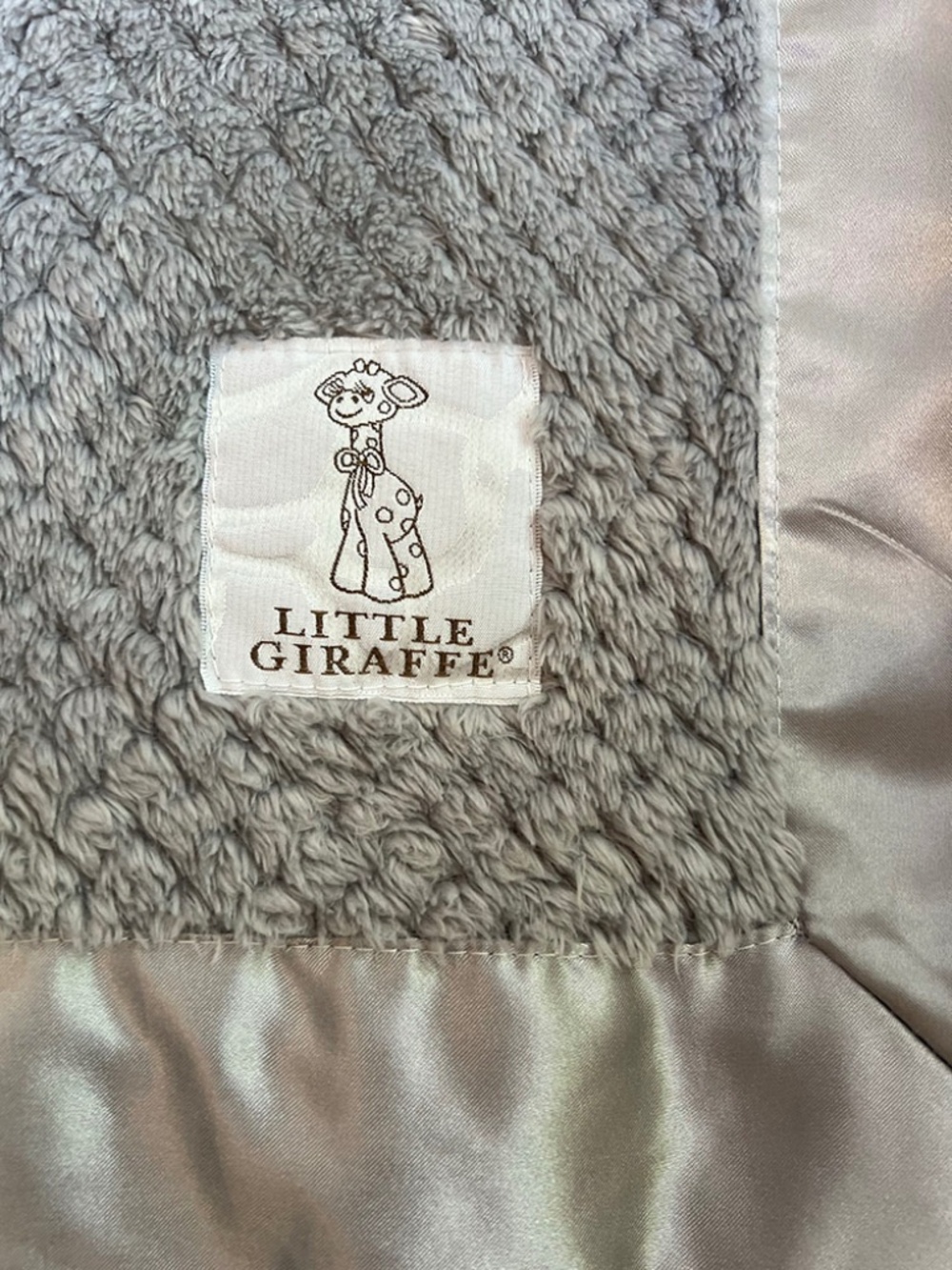 Little Giraffe NWOT Luxe Baby & Toddler Blanket - Silver - (29" x 35")